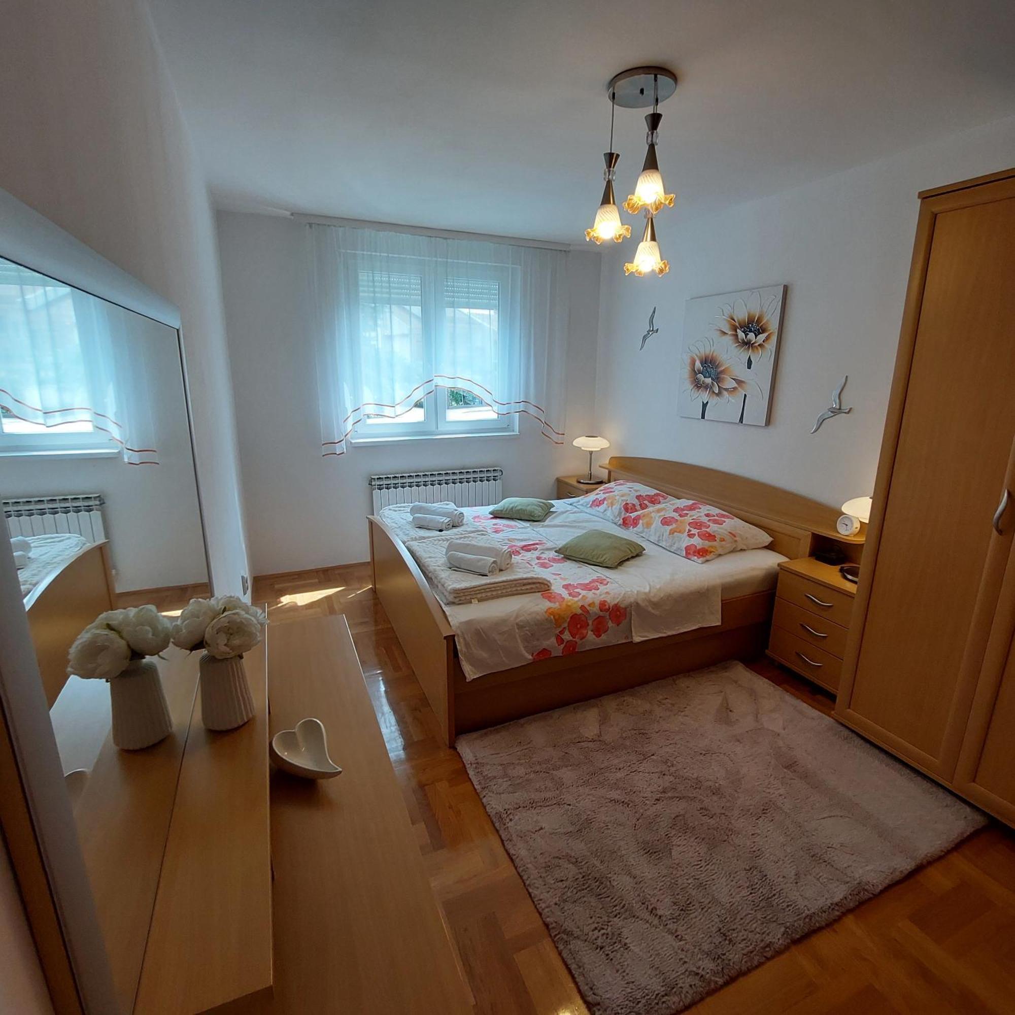 Apartment Meli Varazdin Exterior photo