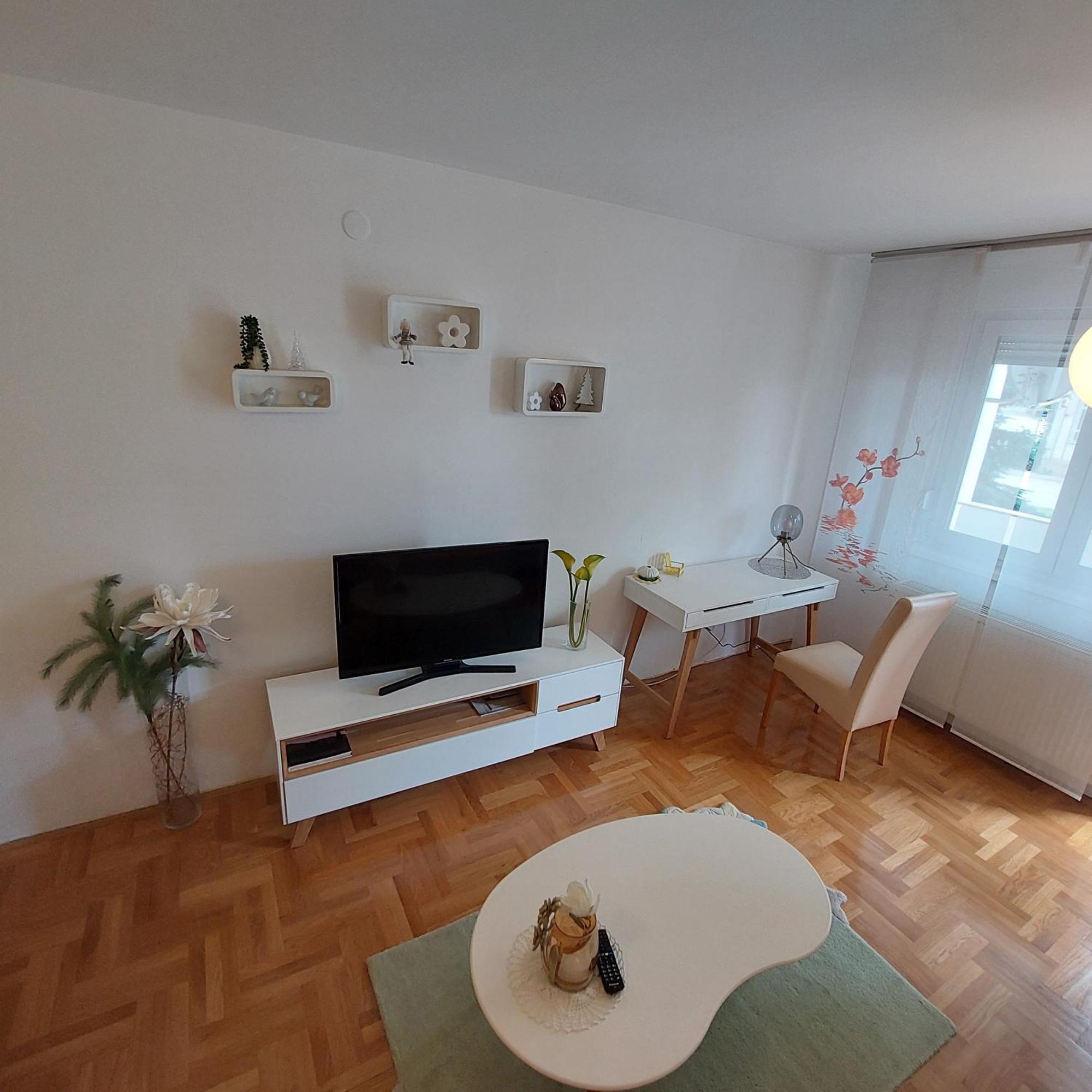 Apartment Meli Varazdin Exterior photo